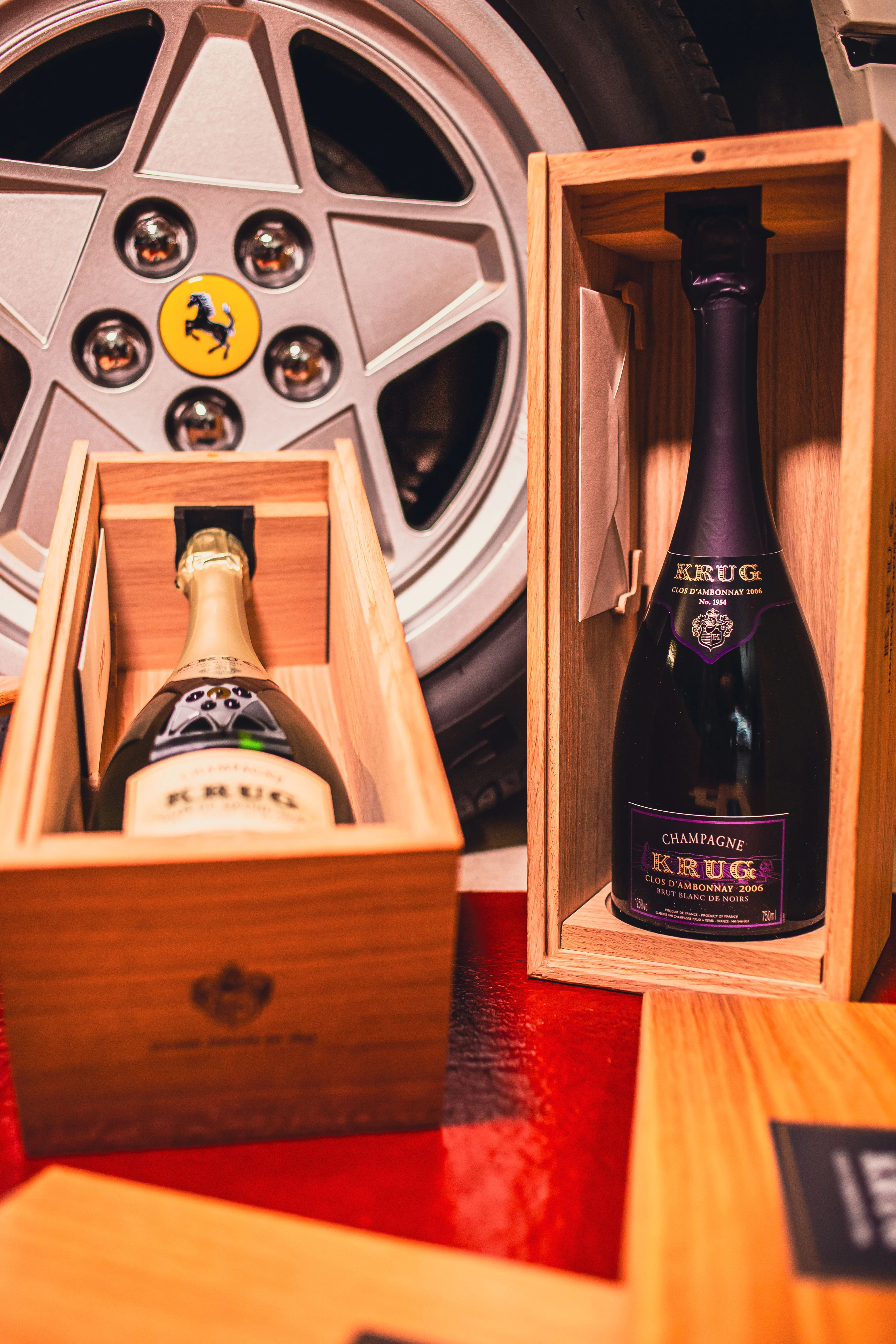 Botella de vino exclusivo Wine for the Few